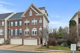 1520 Artillery Ter NE, Leesburg, VA 20176