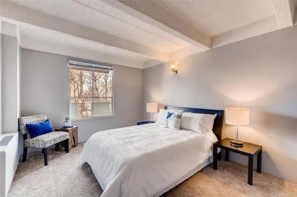 cozy condo has real wood floors (Cheesman Park)